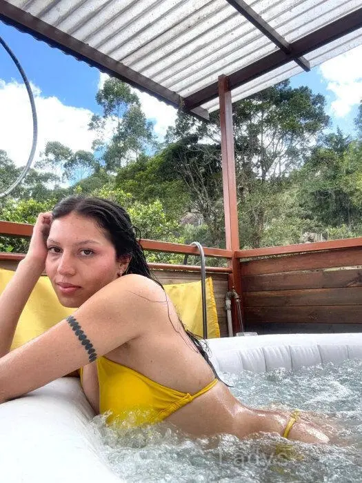 Celina (32) – Call Girl & Independent Escort Service in Vlora - Gallery Photo 2