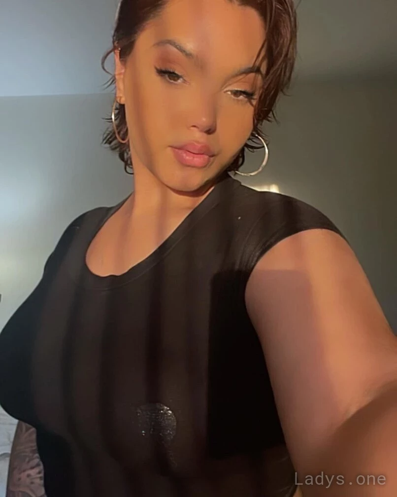 Liliana (21) – Call Girl & Independent Escort Service in Warren - Gallery Photo 2