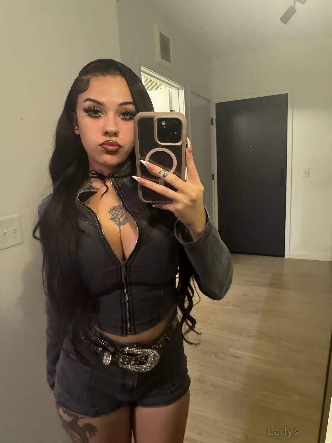 Kayla (30) – Call Girl & Independent Escort Service in Warwick - Gallery Photo 6
