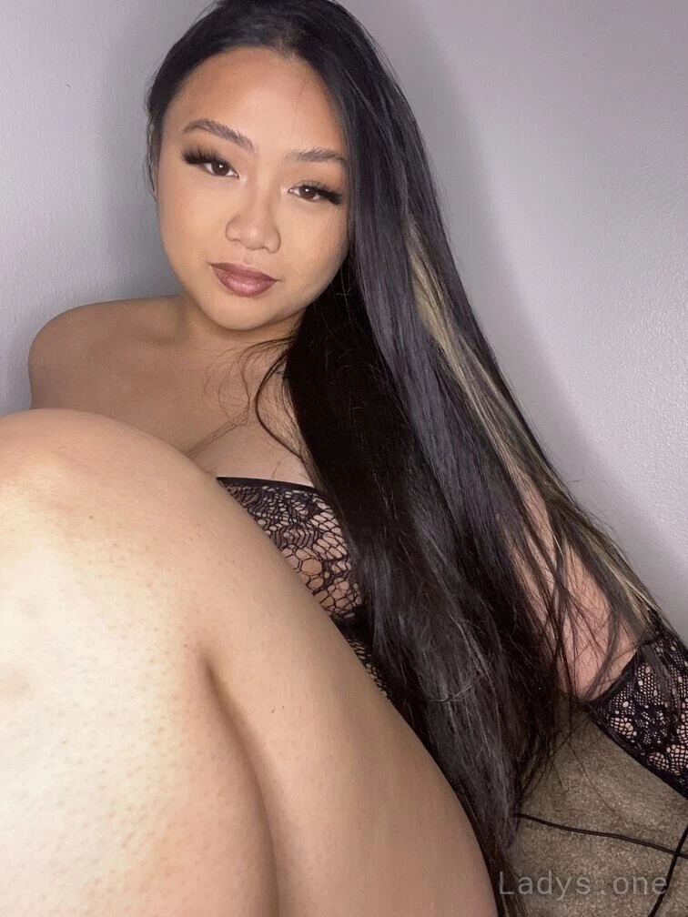 Malia May (24) – Call Girl & Independent Escort Service in Waterloo - Gallery Photo 5