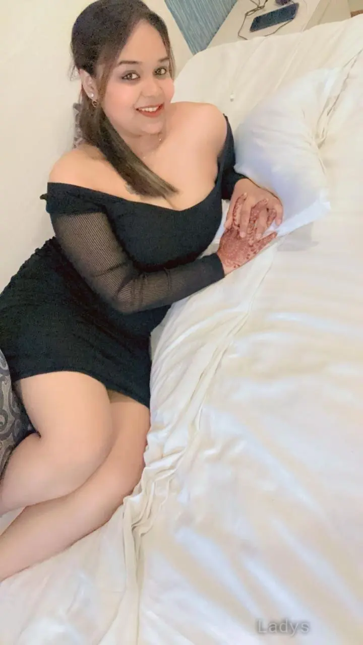 Janvi (23) – Call Girl & Independent Escort Service in Weligama - Gallery Photo 3