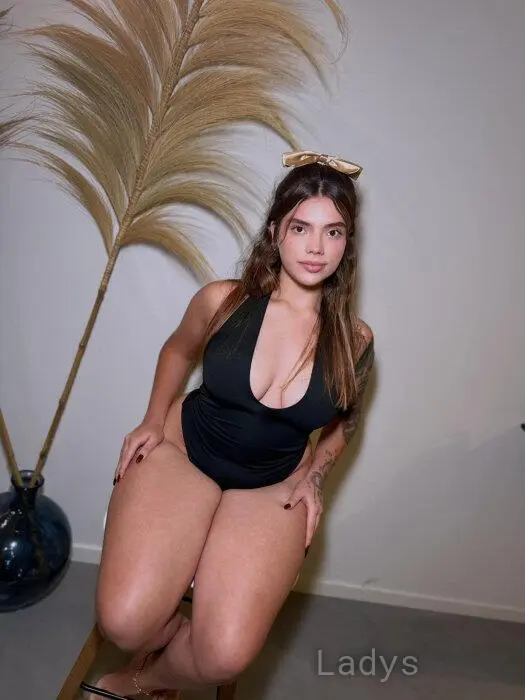 Nicol (20) – Call Girl & Independent Escort Service in Wevelgem - Gallery Photo 3