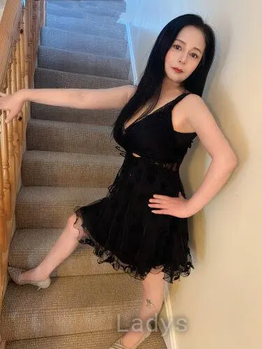Vivian (29) – Call Girl & Independent Escort Service in Wexford - Gallery Photo 3