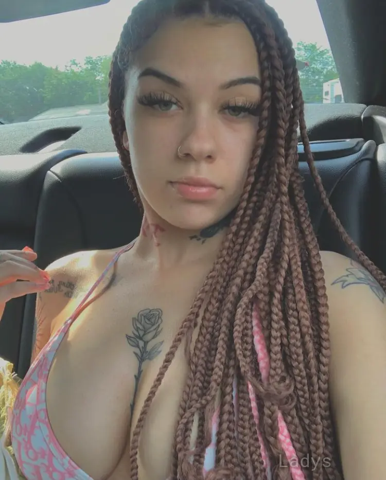 Kayla (24) – Call Girl & Independent Escort Service in Wheeling - Gallery Photo 7
