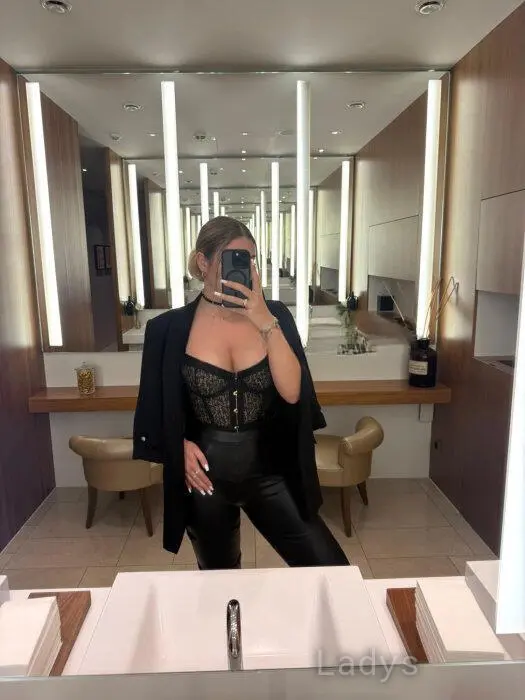 Paloma (26) – Call Girl & Independent Escort Service in Wiener Neustadt - Gallery Photo 5