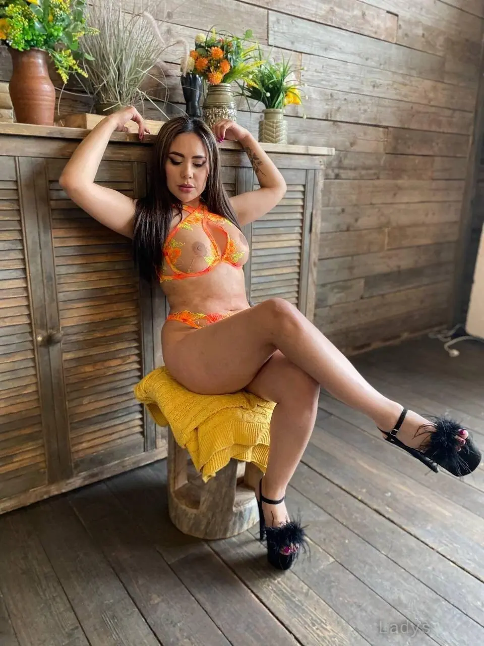 Kendra (21) – Call Girl & Independent Escort Service in Woking - Gallery Photo 3