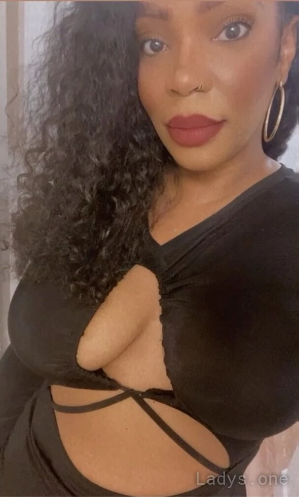 Monique Dayy (33) – Call Girl & Independent Escort Service in Woonsocket - Gallery Photo 2