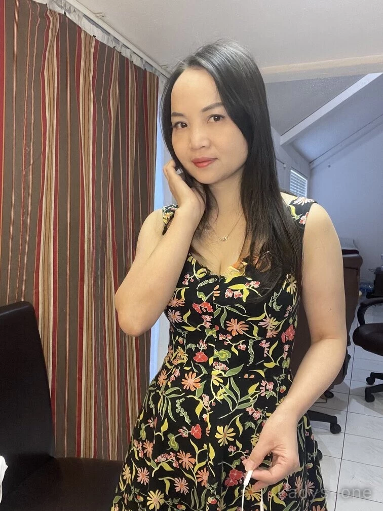 Sabrina (22) – Call Girl & Independent Escort Service in Woonsocket - Gallery Photo 3