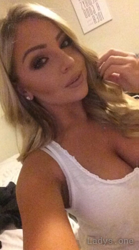 Bailey (25) – Call Girl & Independent Escort Service in Woonsocket - Gallery Photo 4