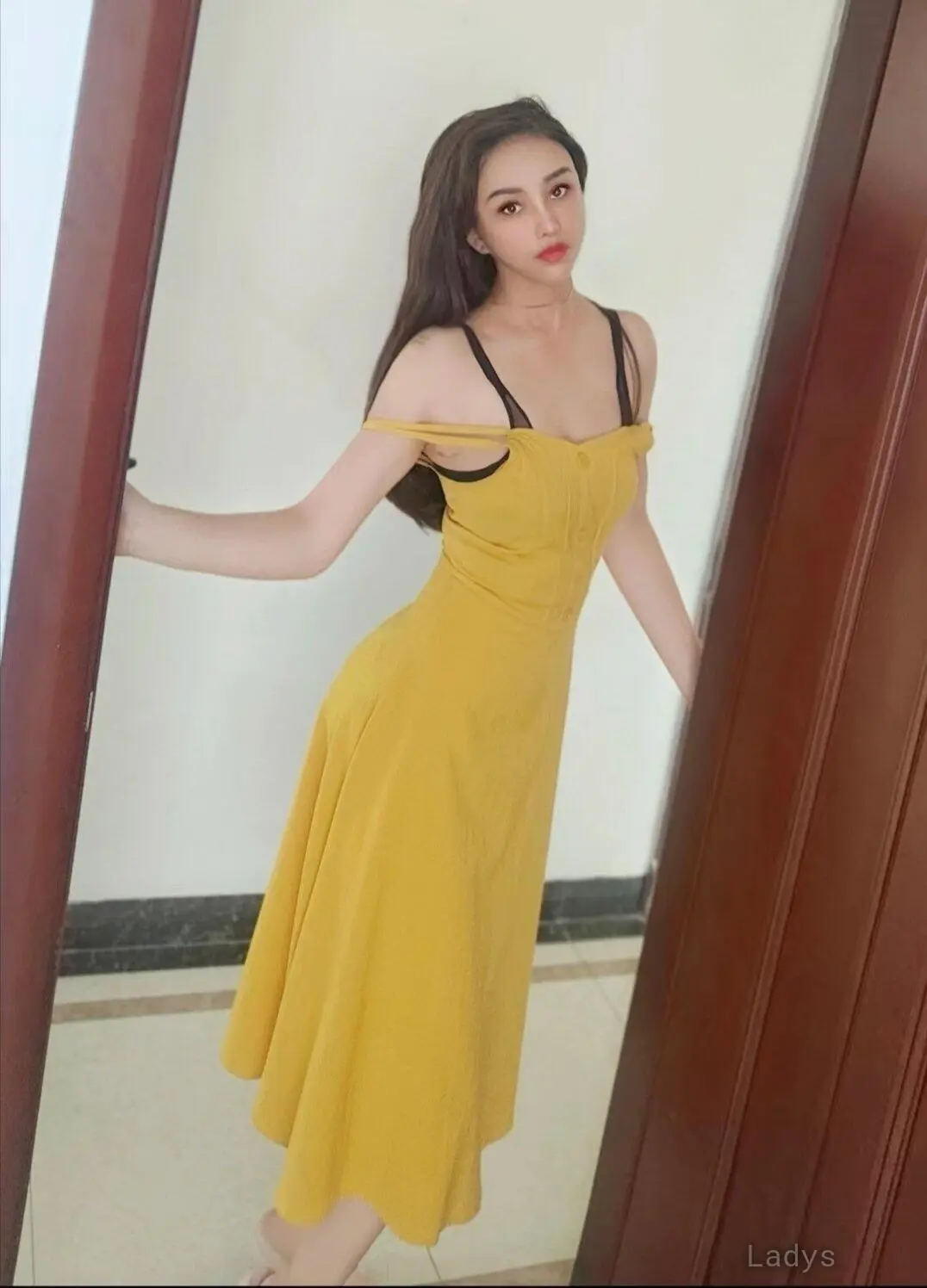Kiki (24) – Call Girl & Independent Escort Service in Yangjiang - Gallery Photo 2
