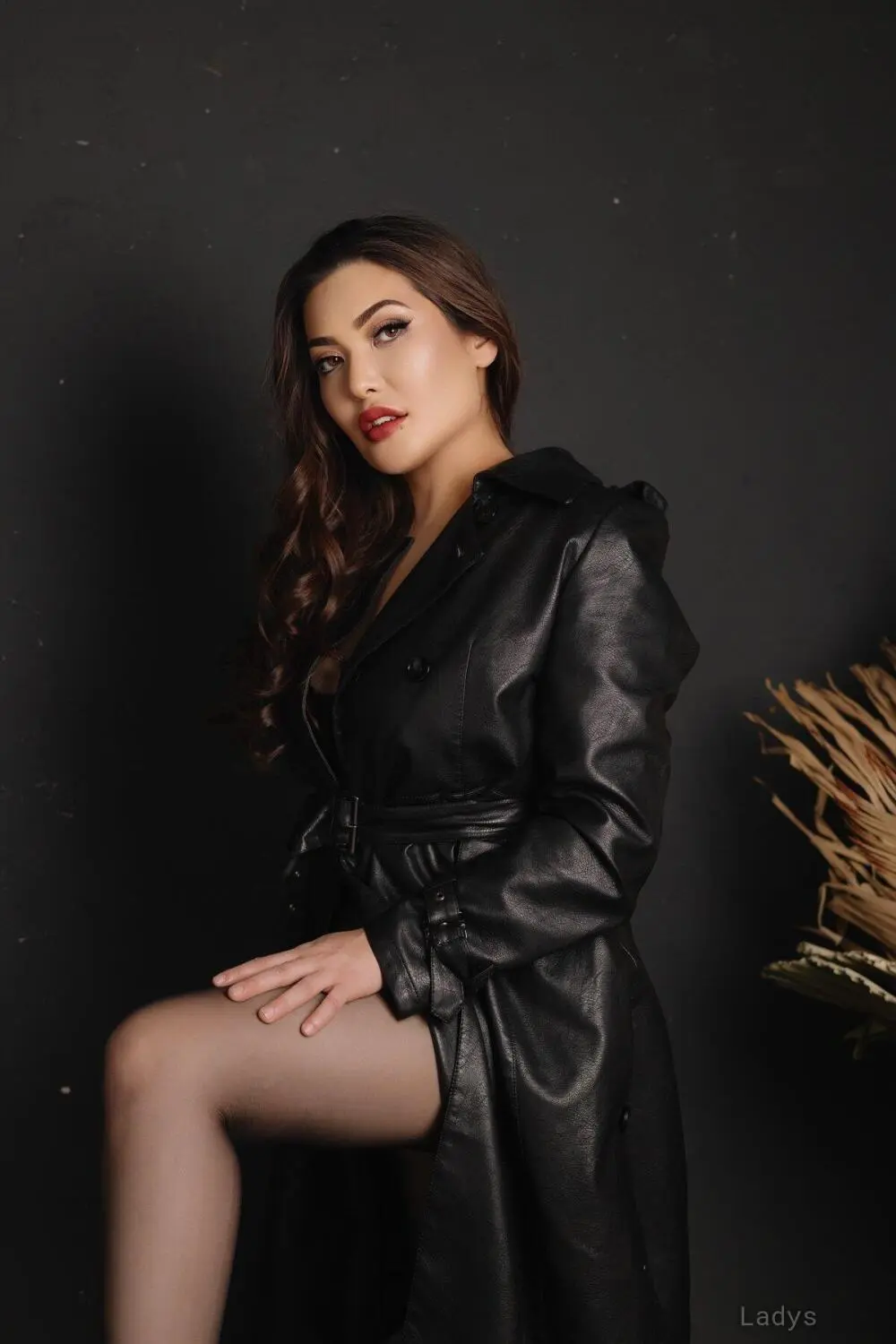 Ella (23) – Call Girl & Independent Escort Service in Yiwu - Gallery Photo 5