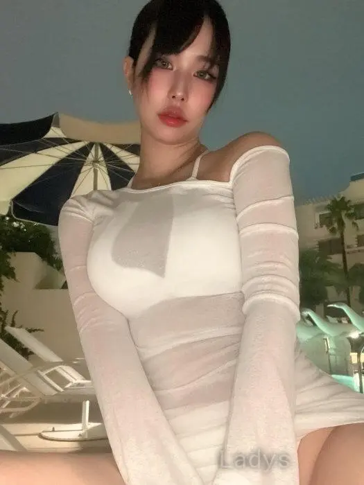 Remon (22) – Call Girl & Independent Escort Service in Yokohama - Gallery Photo 2