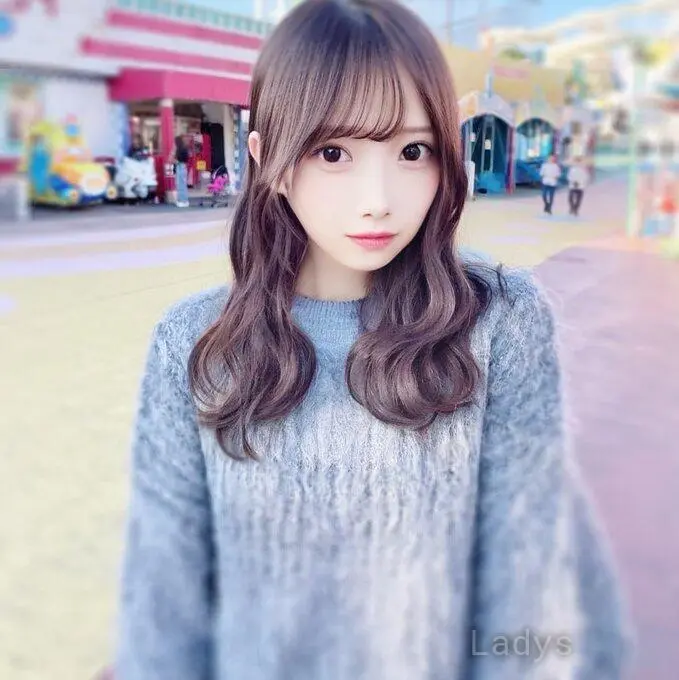 Dana (20) – Call Girl & Independent Escort Service in Yokohama - Gallery Photo 4