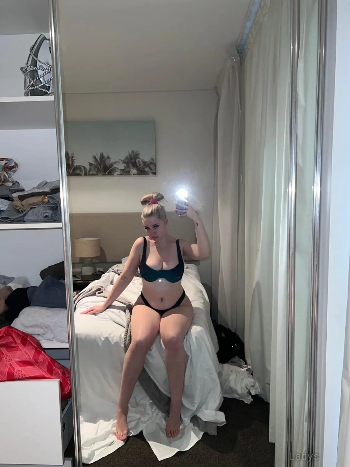 Zenny (25) – Call Girl & Independent Escort Service in York - Gallery Photo 2
