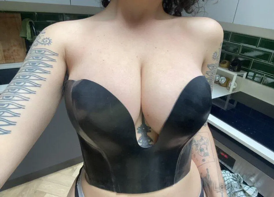 Melissa (30) – Call Girl & Independent Escort Service in Zaandam - Gallery Photo 8