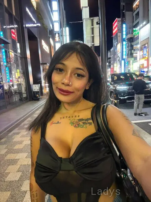 Shruti (25) – Call Girl & Independent Escort Service in Zürich - Gallery Photo 5